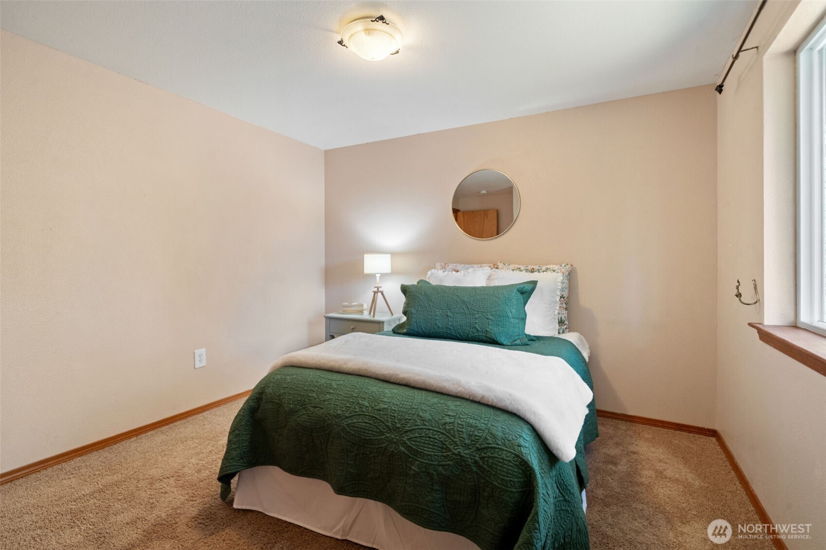 130 E Warbler Court Property Photo 17
