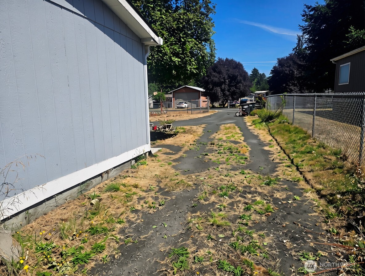 8708 Thuja Avenue Property Photo 26