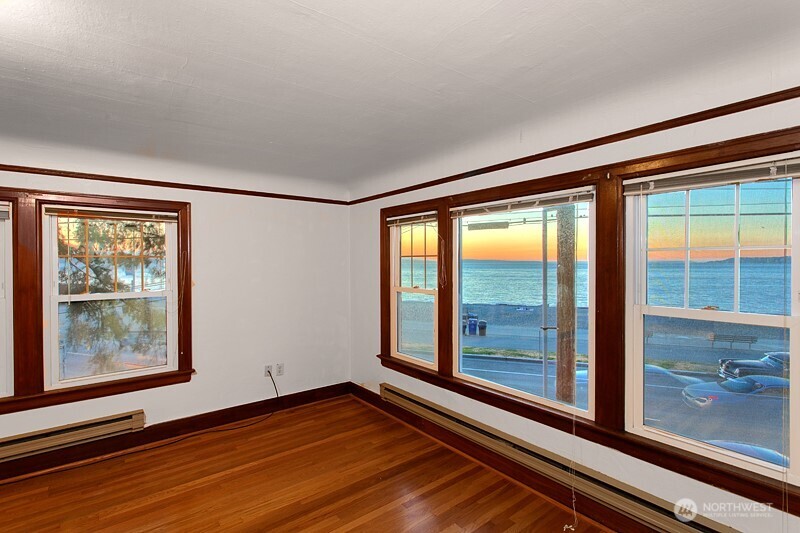 2452 Alki Avenue Property Photo 12