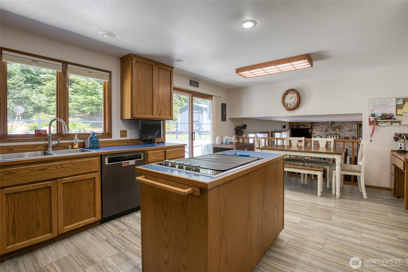 36 Westview Drive Property Photo 12