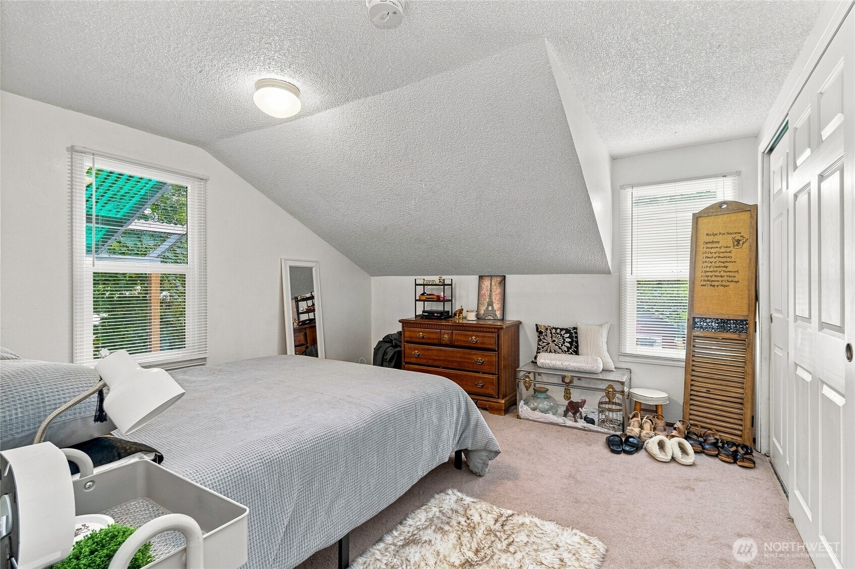904 Se Birch Avenue Property Photo 6