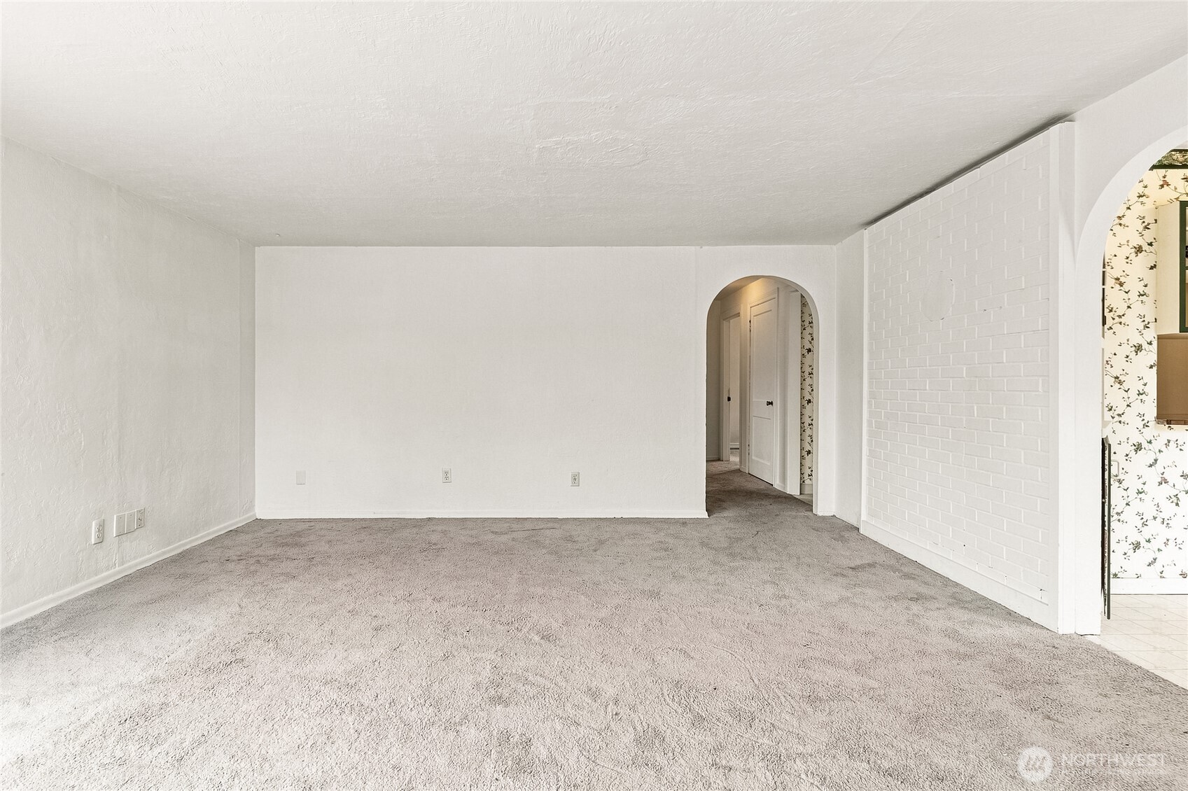 904 Se Birch Avenue Property Photo 18