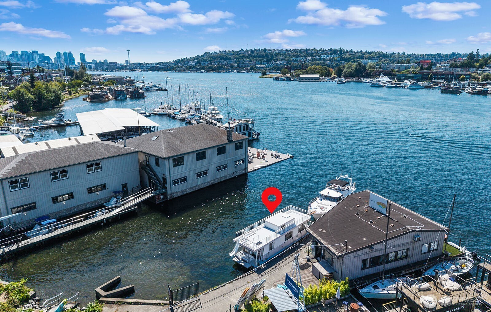 10 E Allison Street Property Photo 22