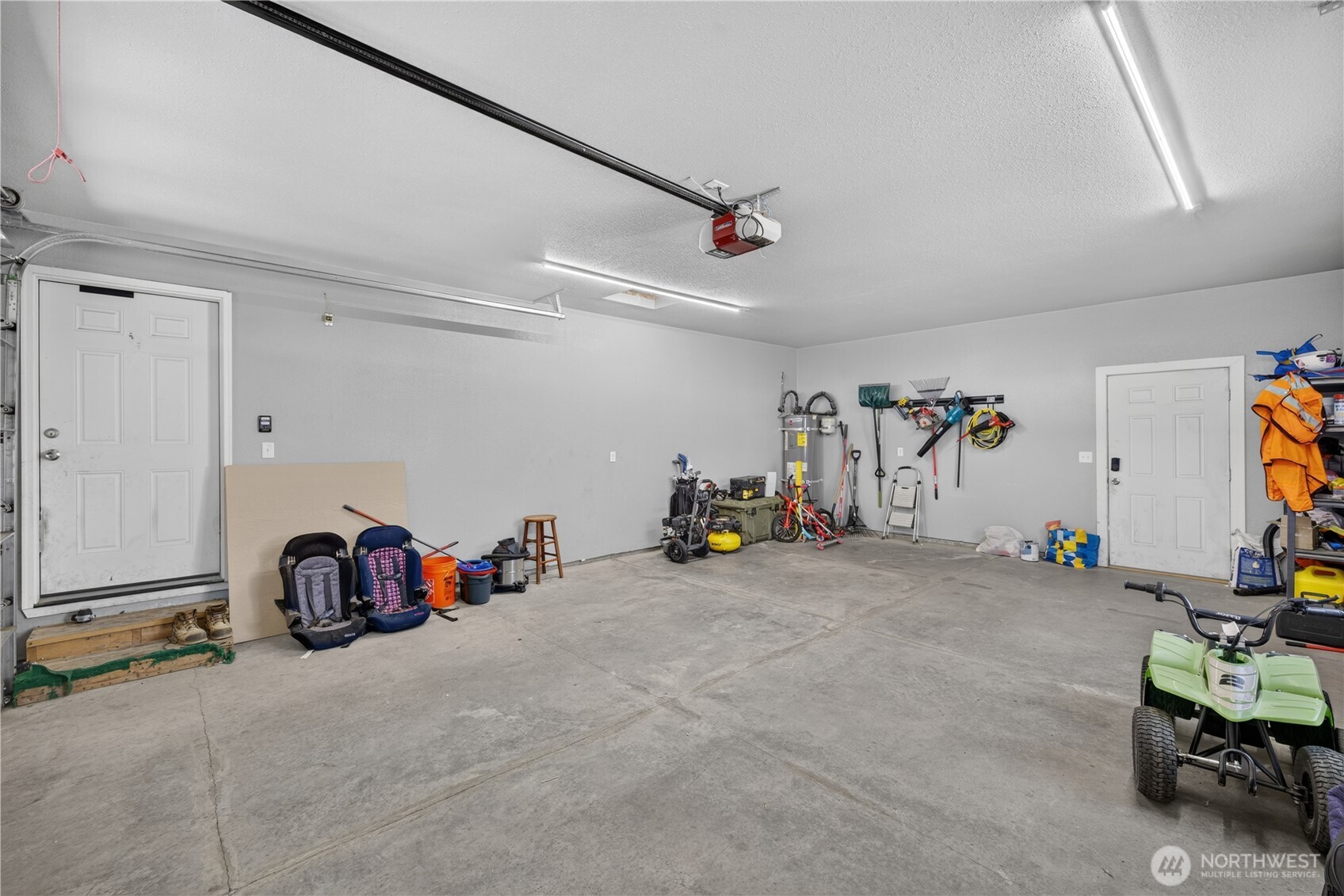 609 Eagle Nest Drive Property Photo 32