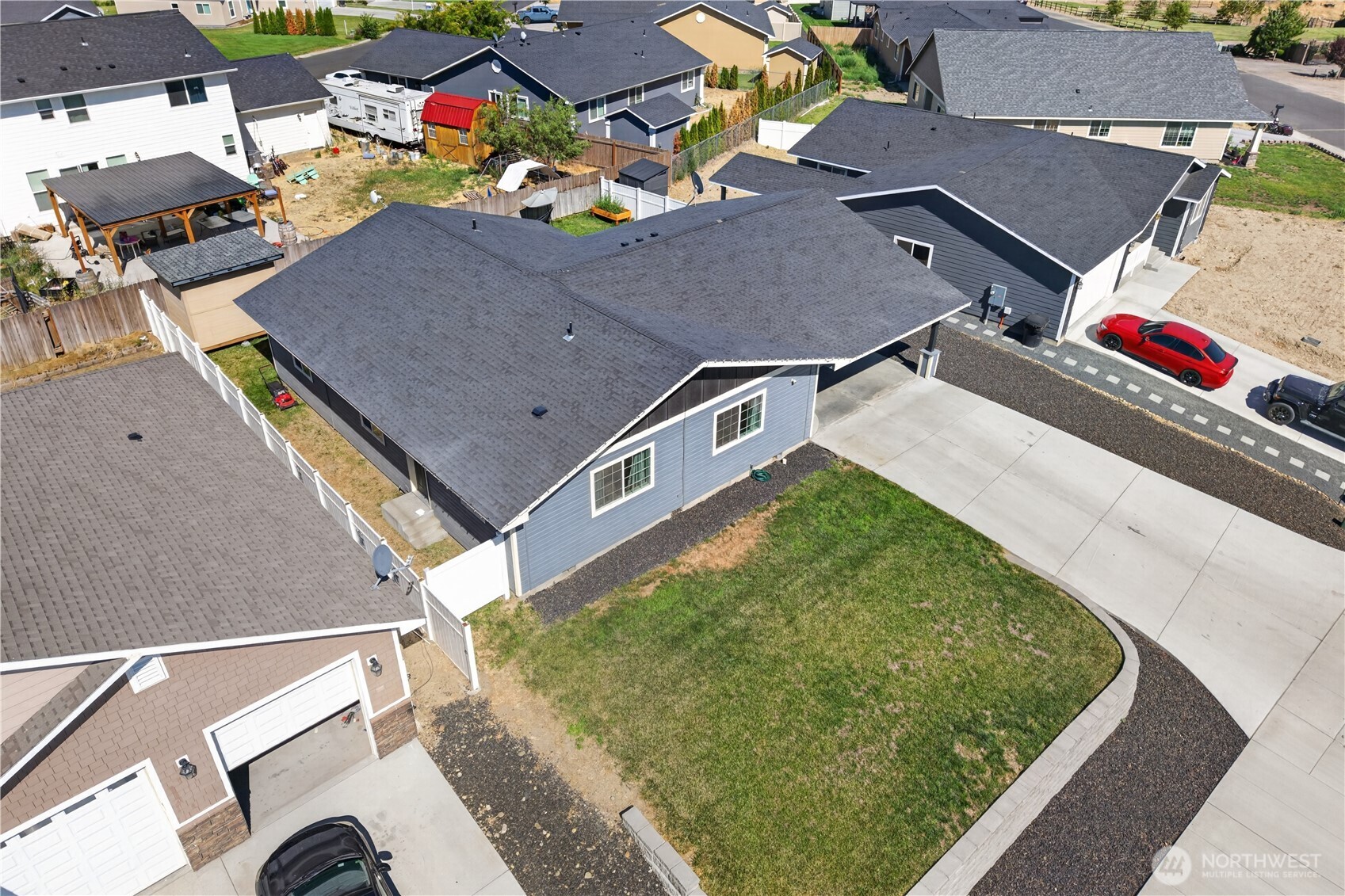 609 Eagle Nest Drive Property Photo 33