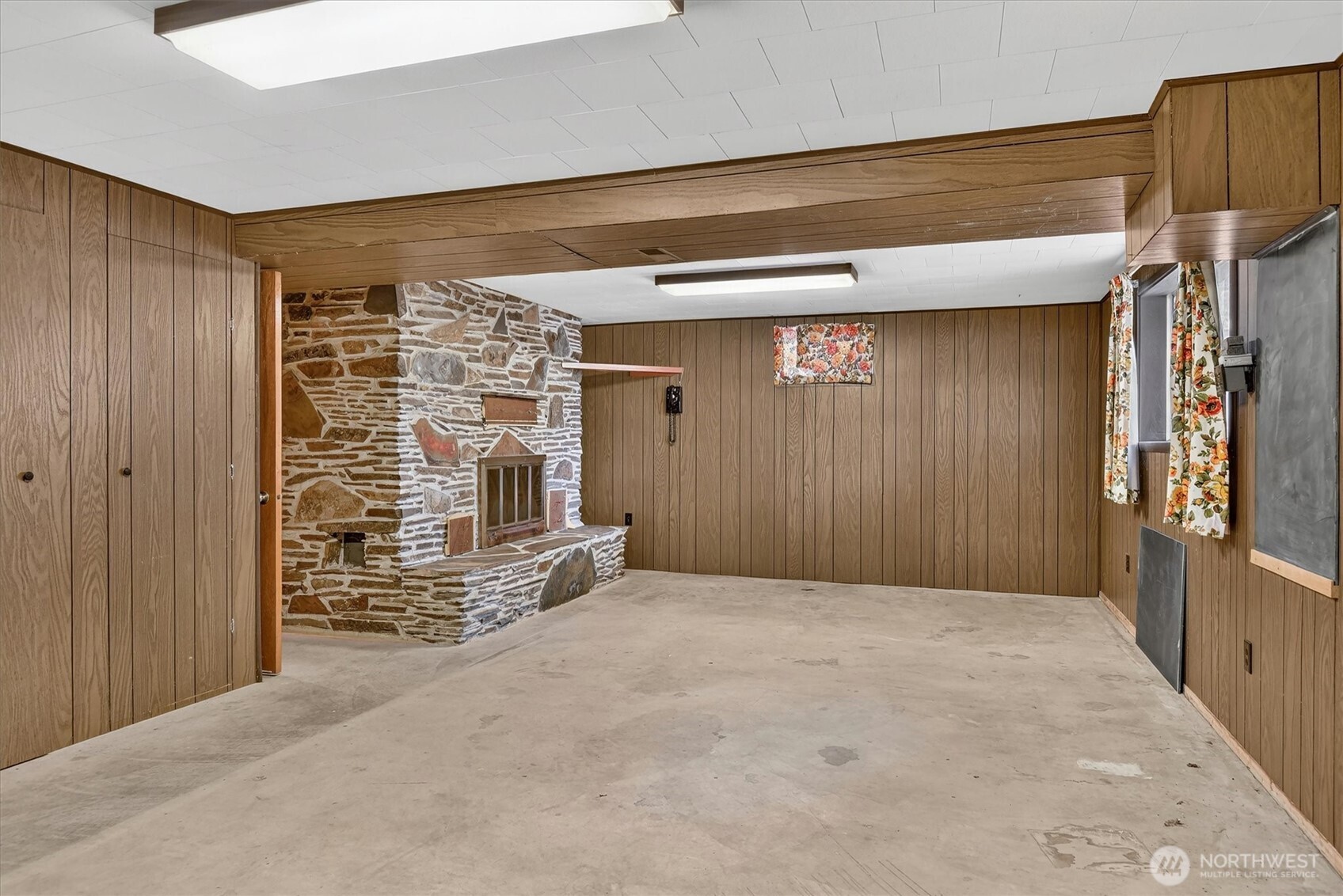 443421 Sr-20 Property Photo 21