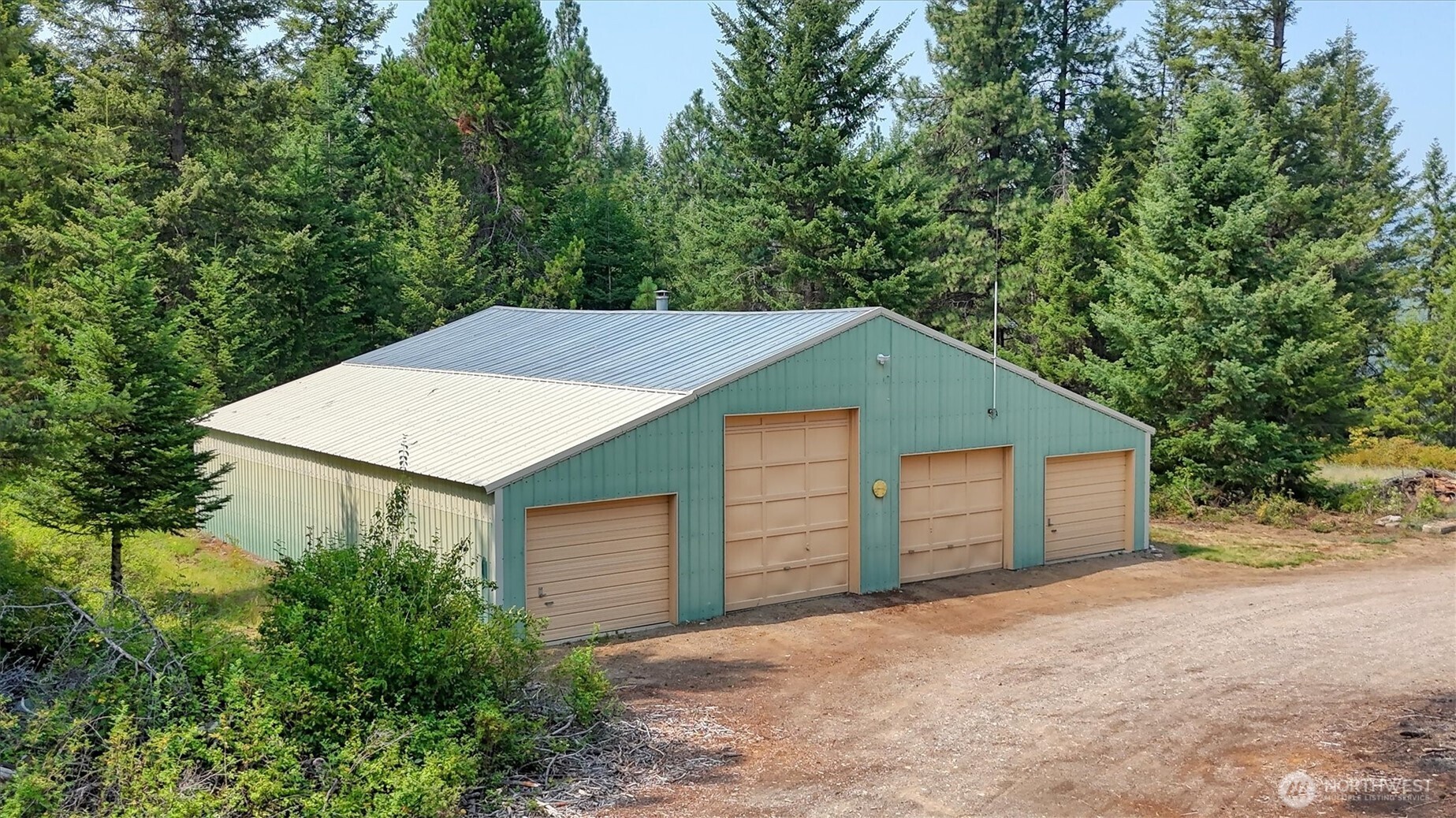 443421 Sr-20 Property Photo 23