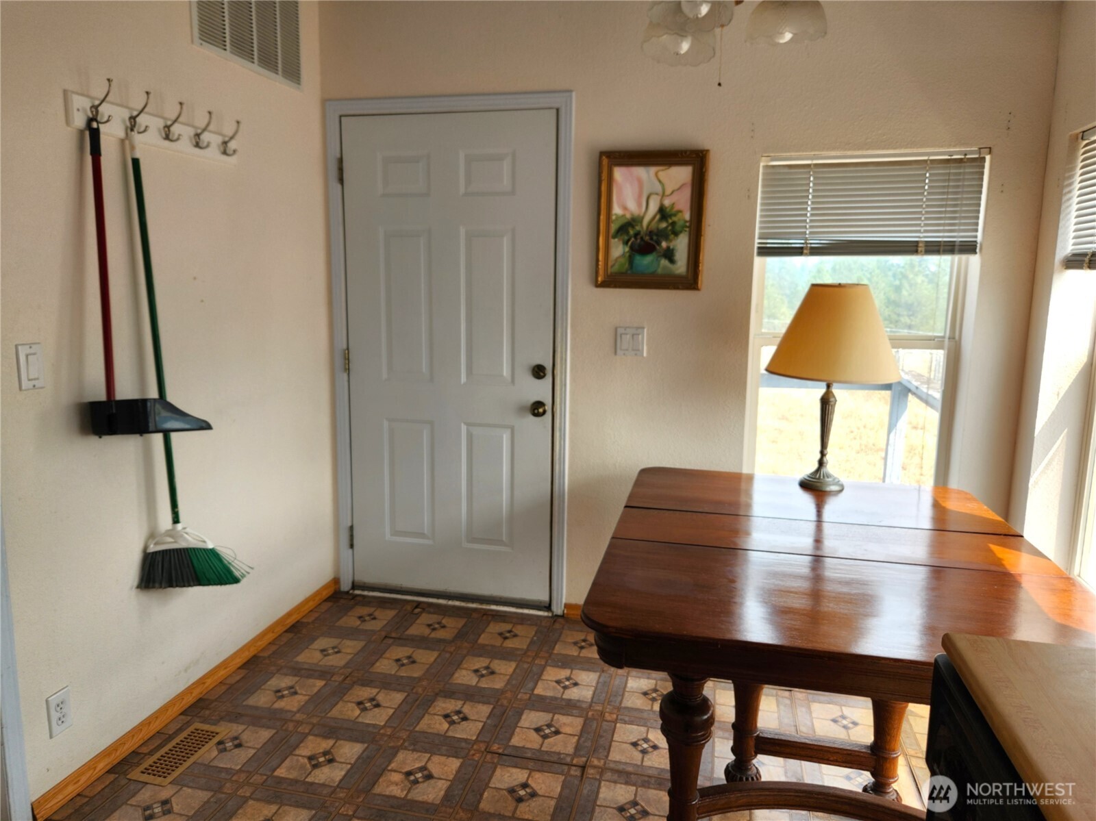 36 Sourdough Road Property Photo 2