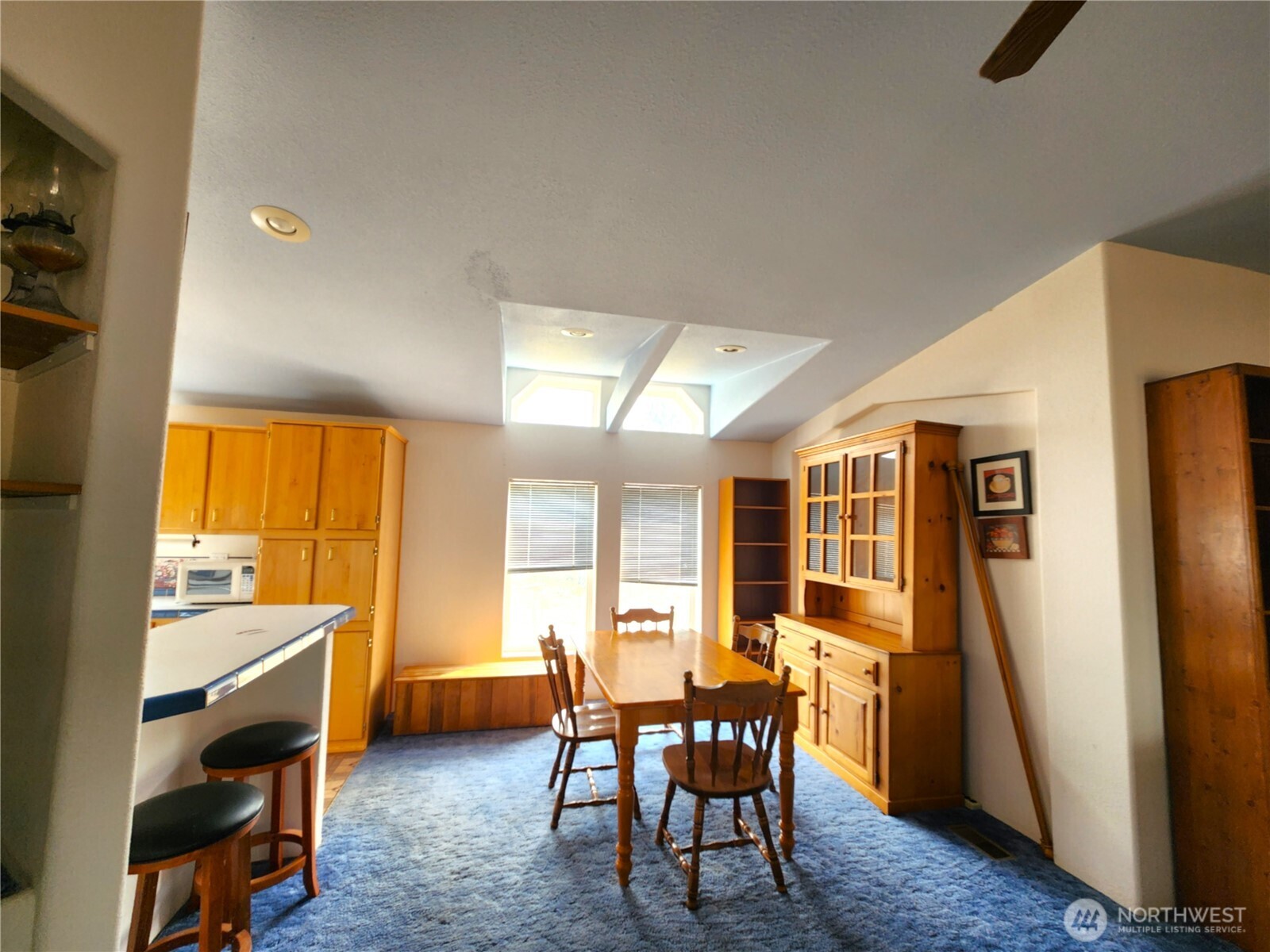 36 Sourdough Road Property Photo 5
