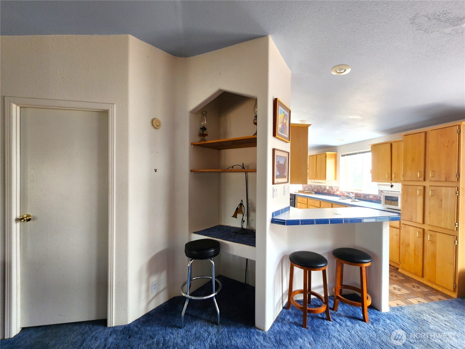 36 Sourdough Road Property Photo 6