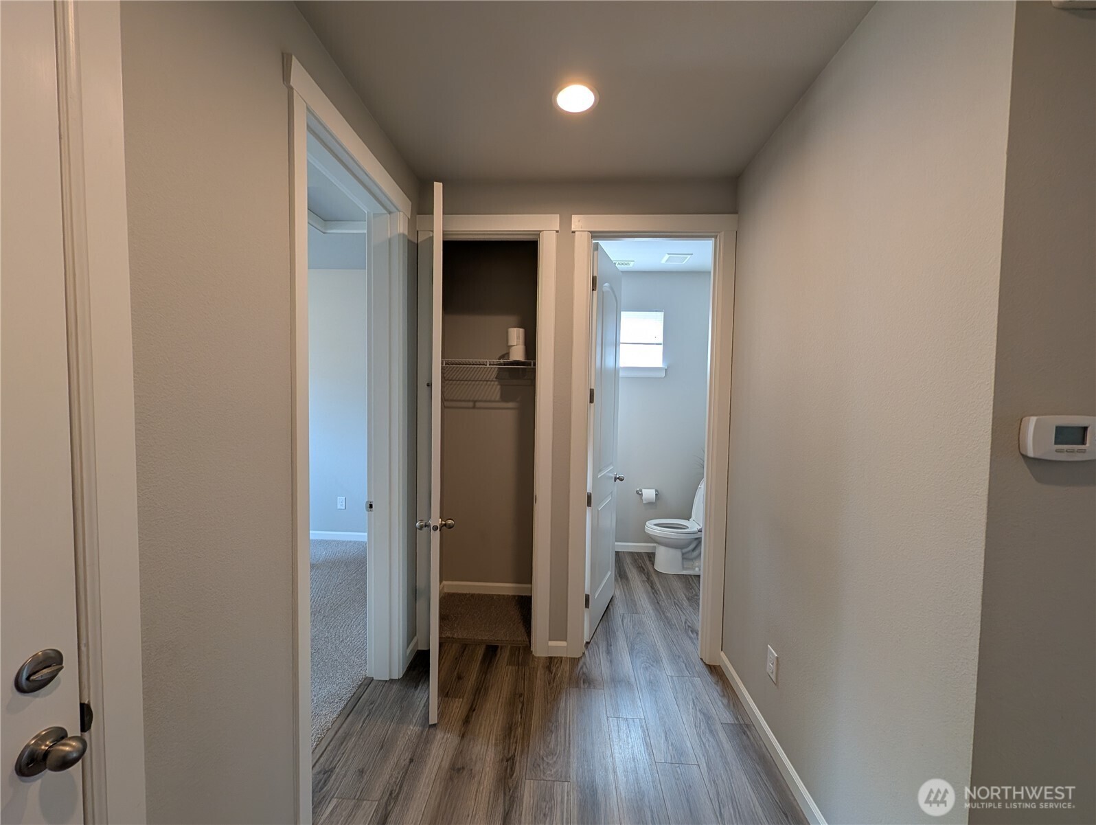 8406 57th Place Property Photo 5