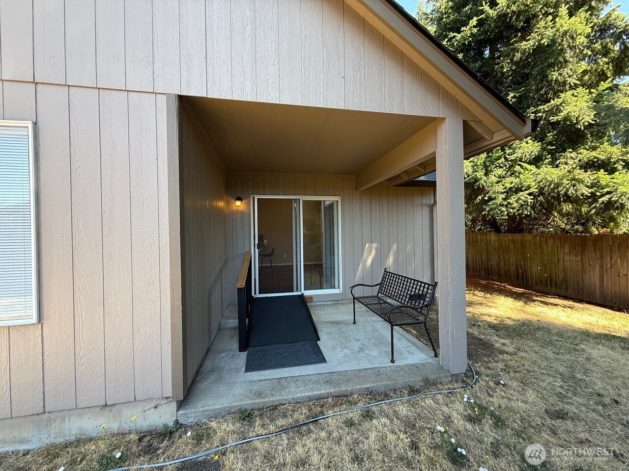 7611 Ne 88th Avenue Property Photo 18