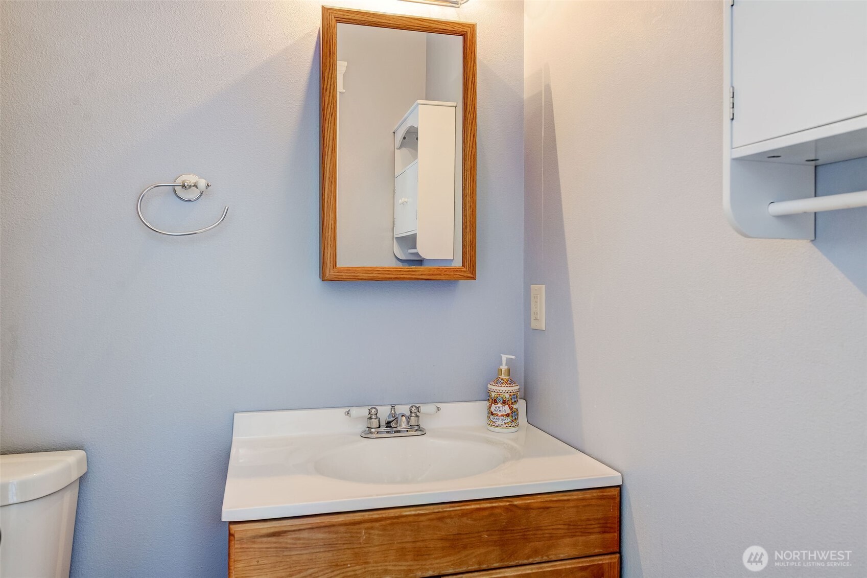 931 N Gale Avenue Property Photo 19
