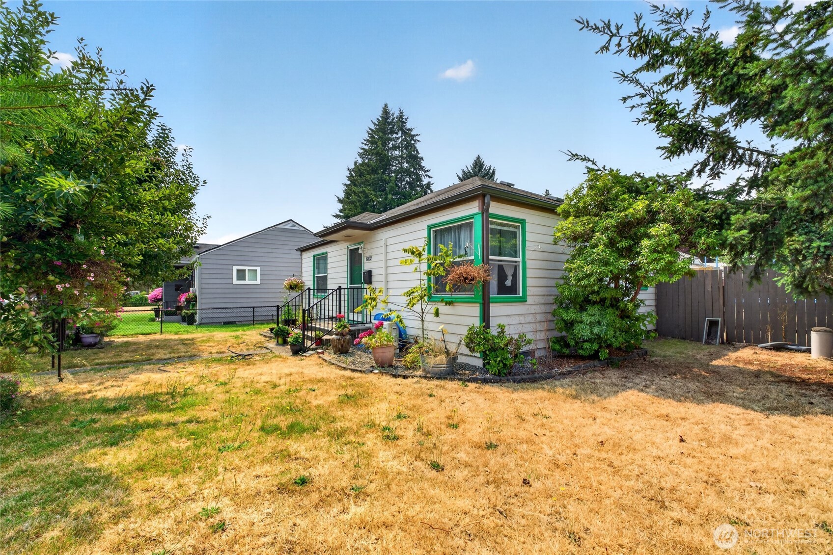 6802 S Ferdinand Street Property Photo 16