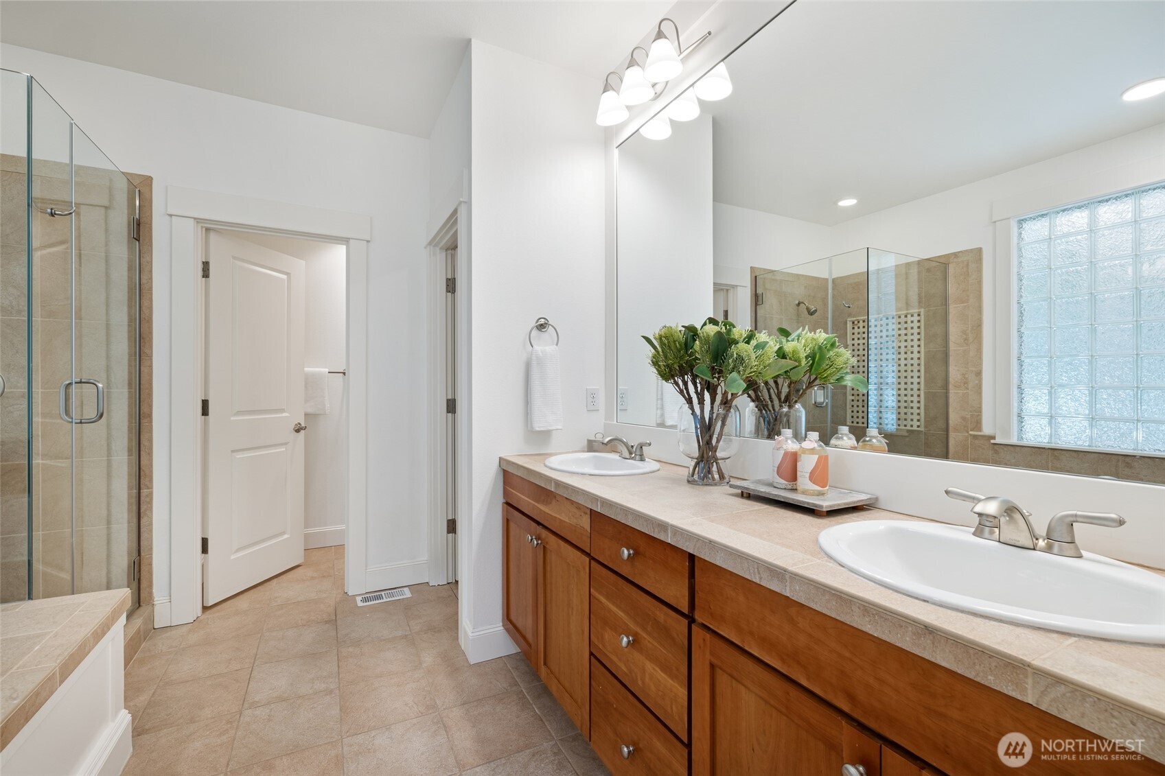 716 99th Avenue Property Photo 15