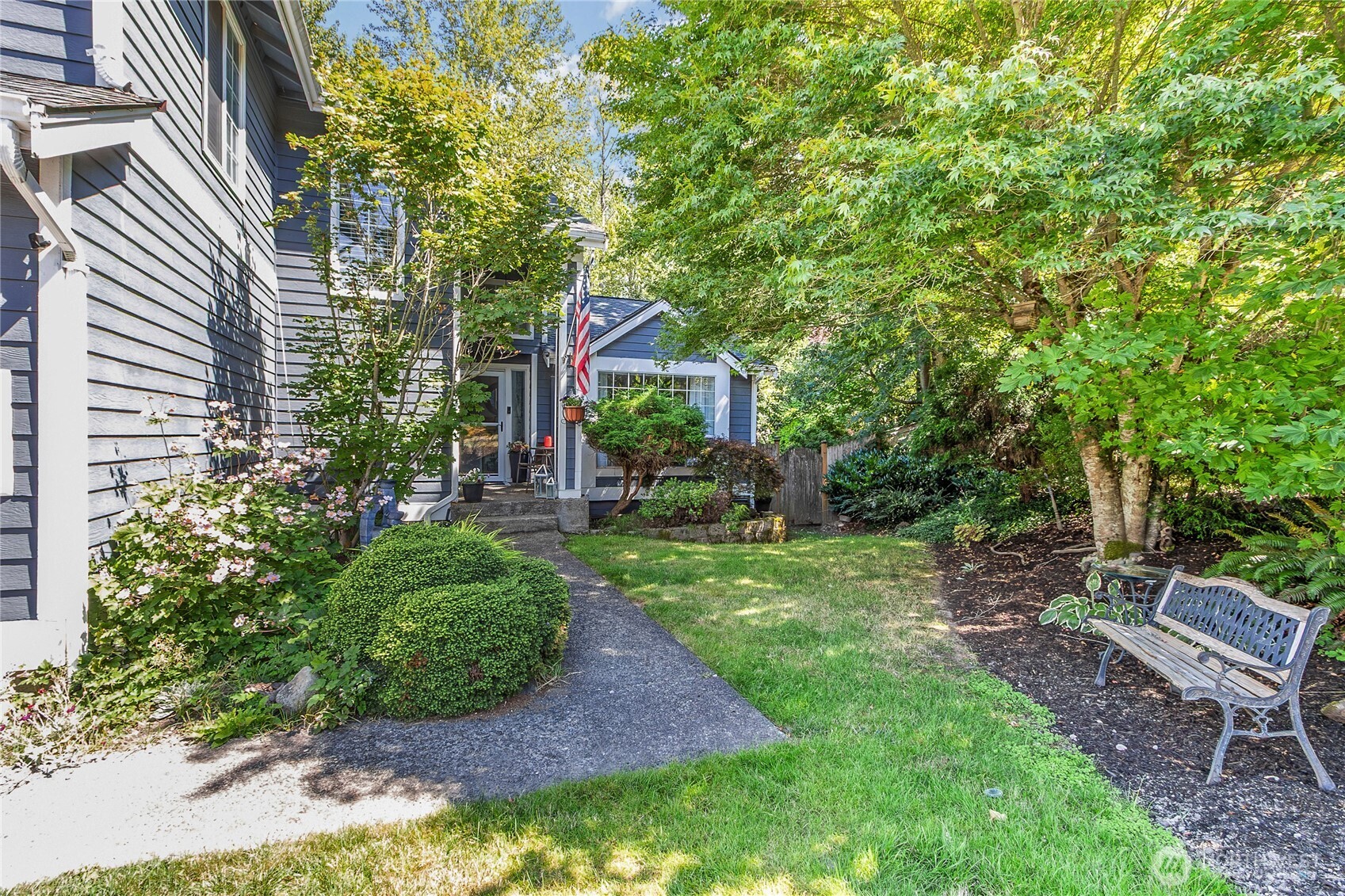 6410 86th Street Ct Property Photo 2