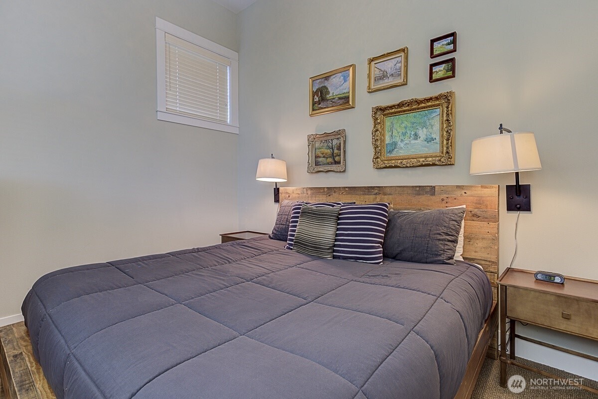 229 Compass Street Property Photo 15