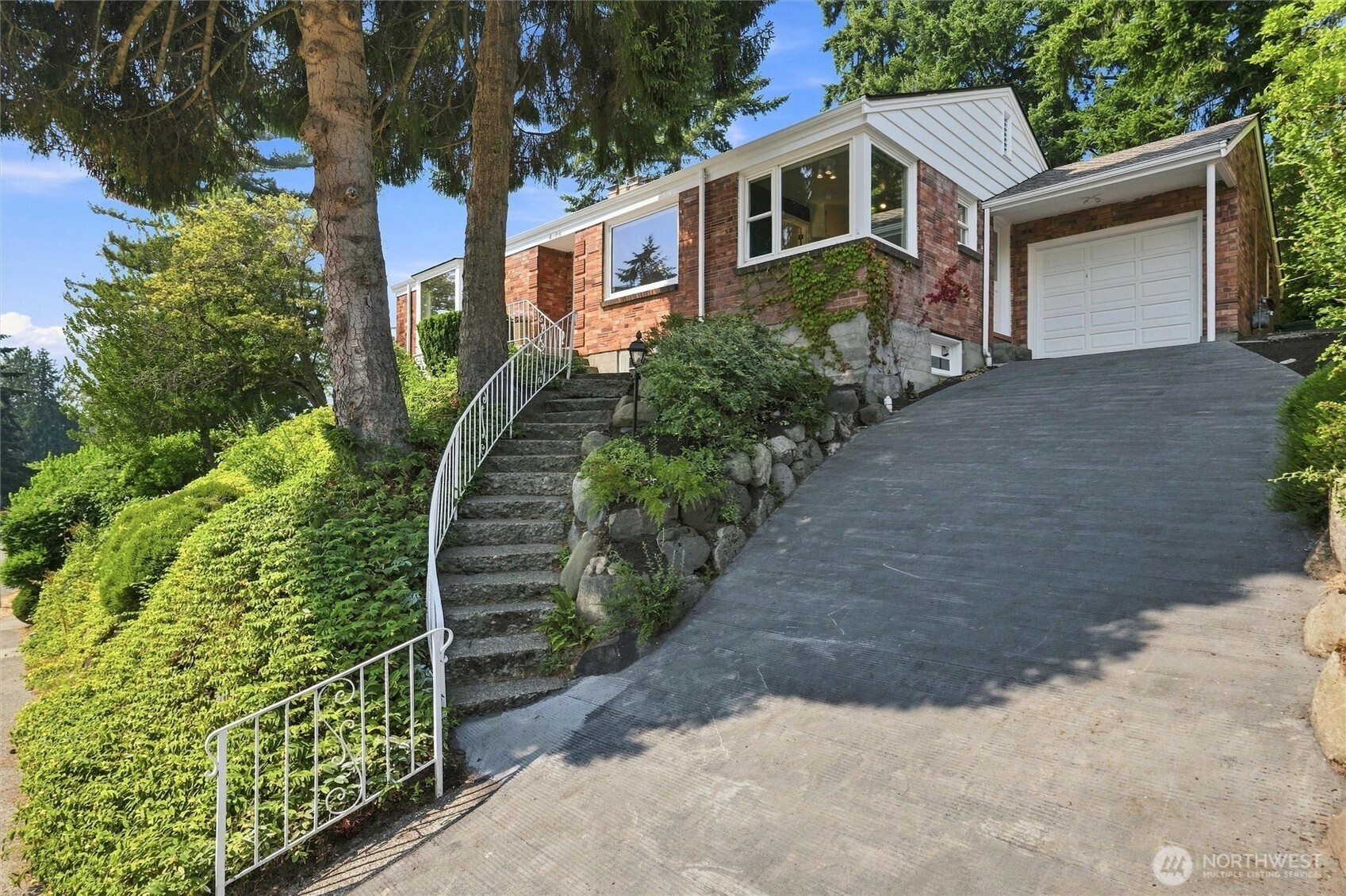 4806 Purdue Avenue Property Photo 1