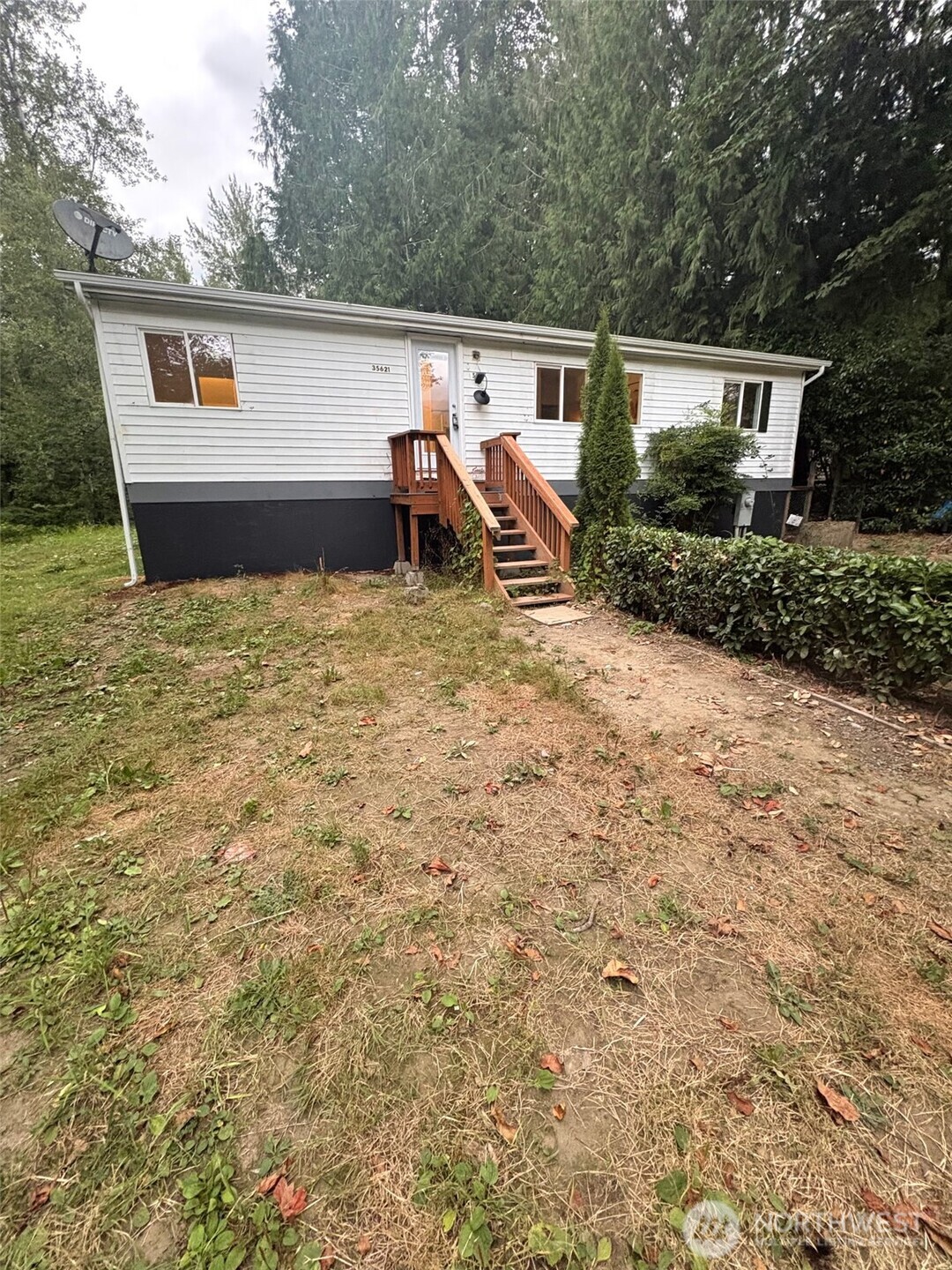35621 157th Place Property Photo 4