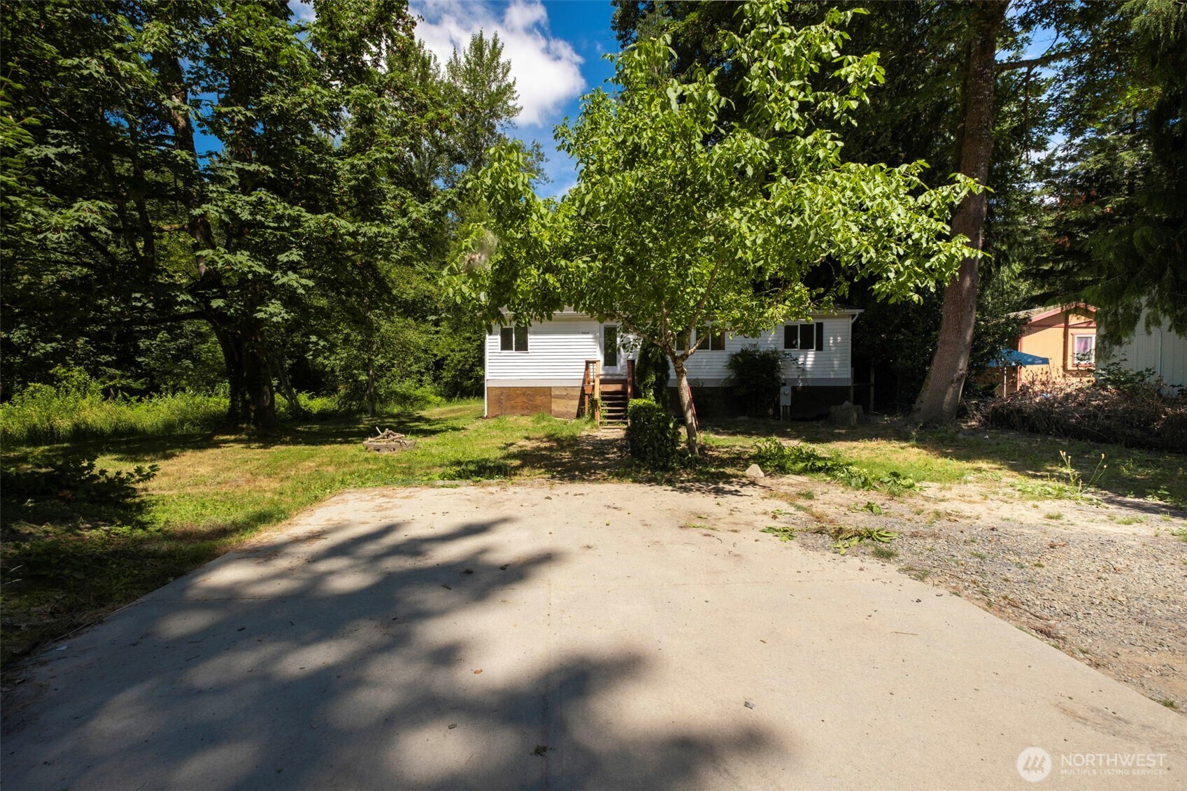 35621 157th Place Property Photo 5
