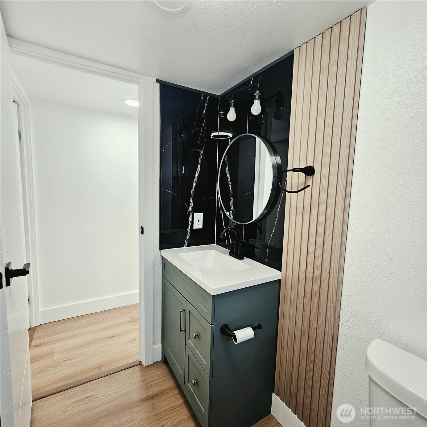 9111 66th Avenue 108 Property Photo 22