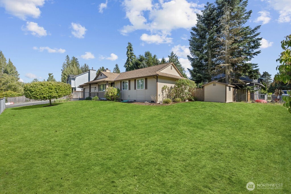 10108 3rd Place Property Photo 4