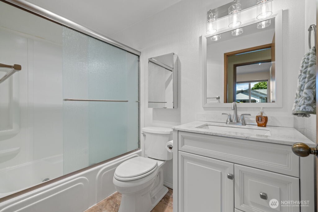 10108 3rd Place Property Photo 15
