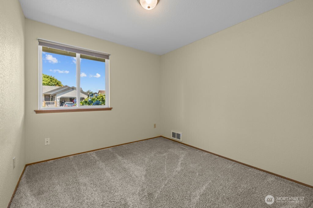 10108 3rd Place Property Photo 18