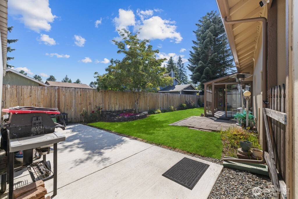 10108 3rd Place Property Photo 28