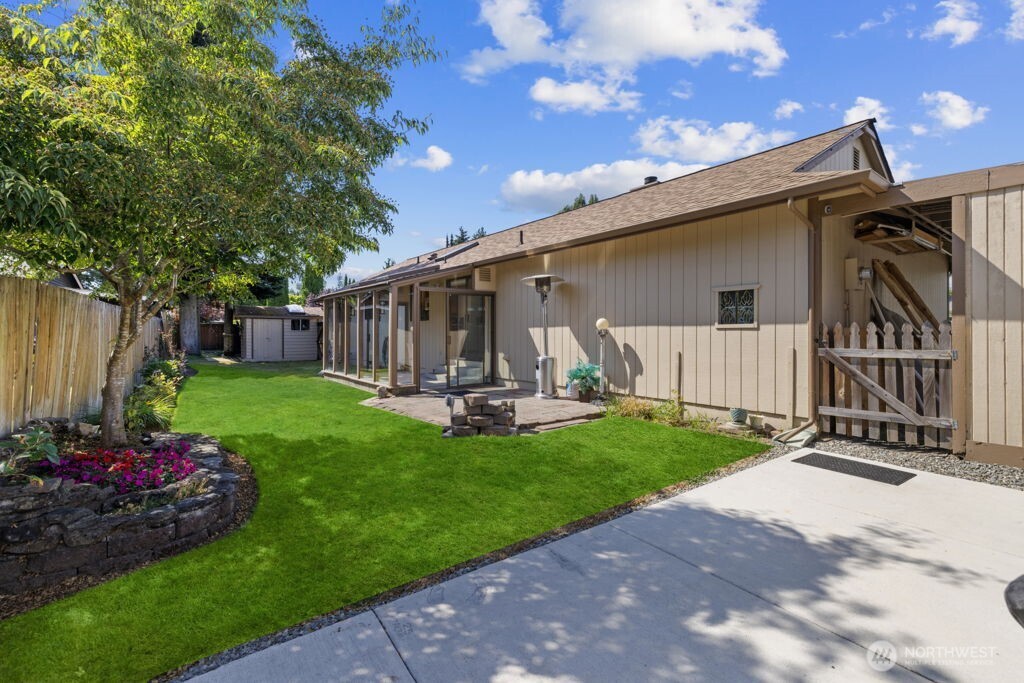10108 3rd Place Property Photo 30