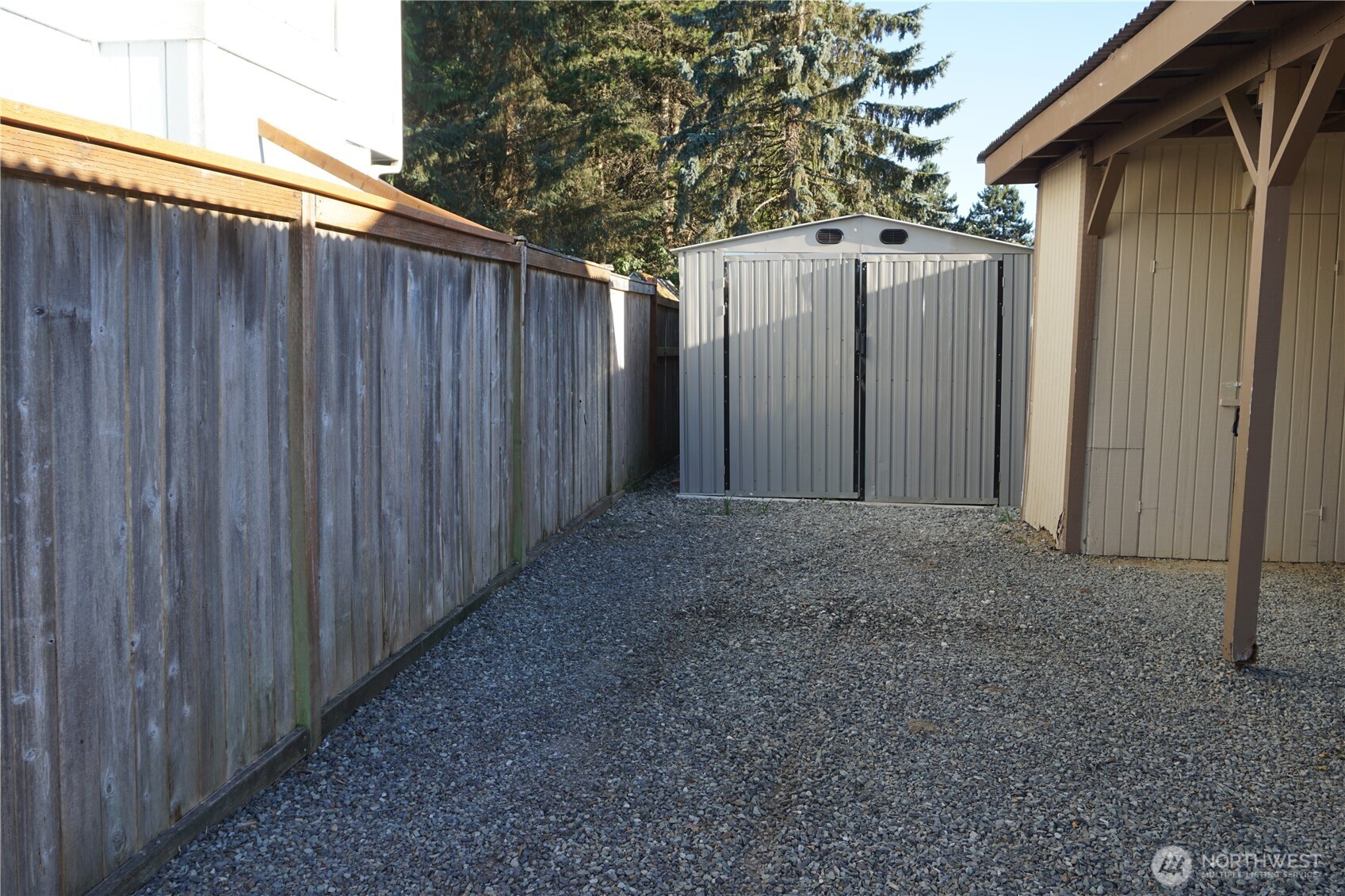 10108 3rd Place Property Photo 33