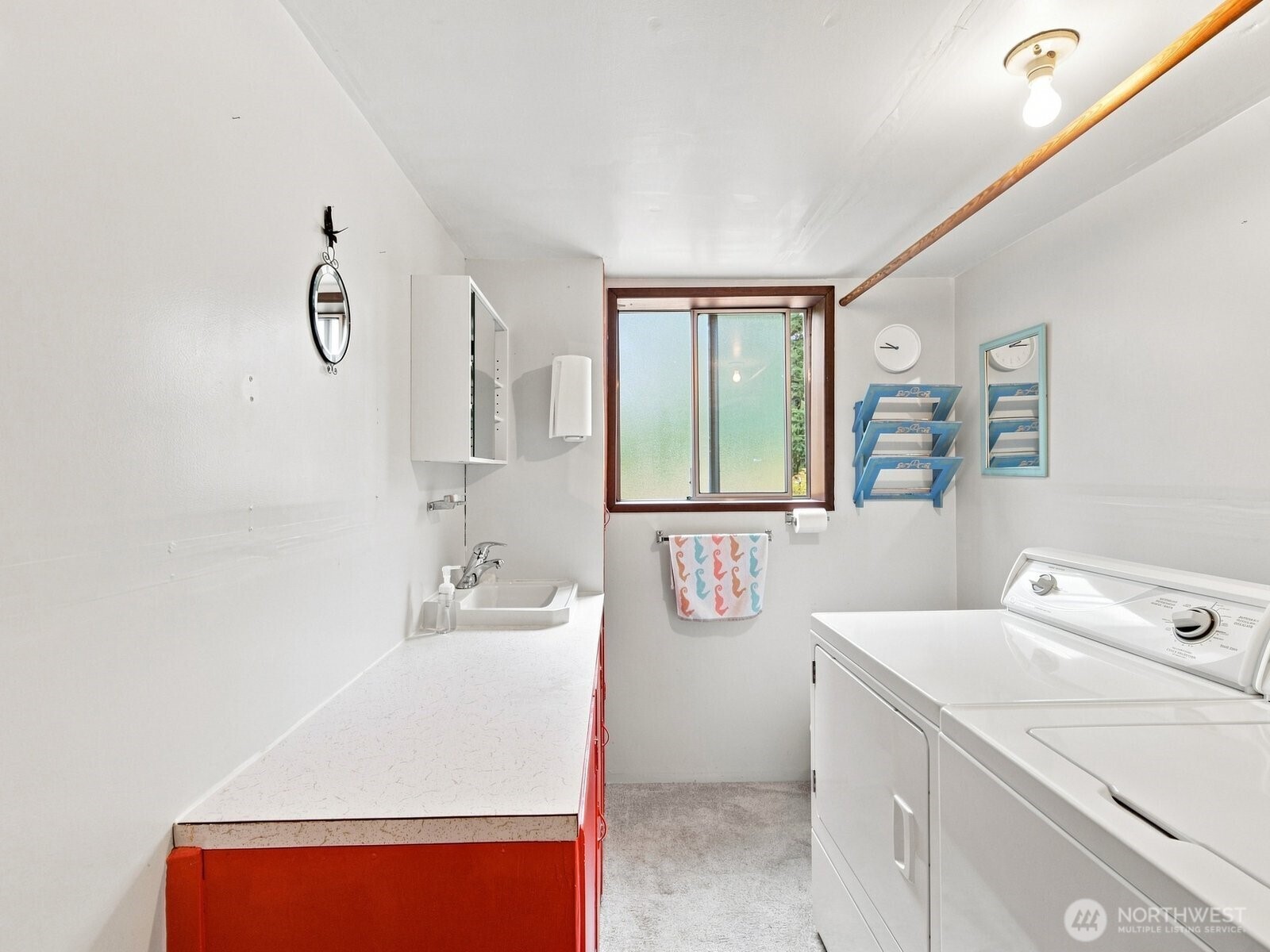 1839 N 185th Street Property Photo 8
