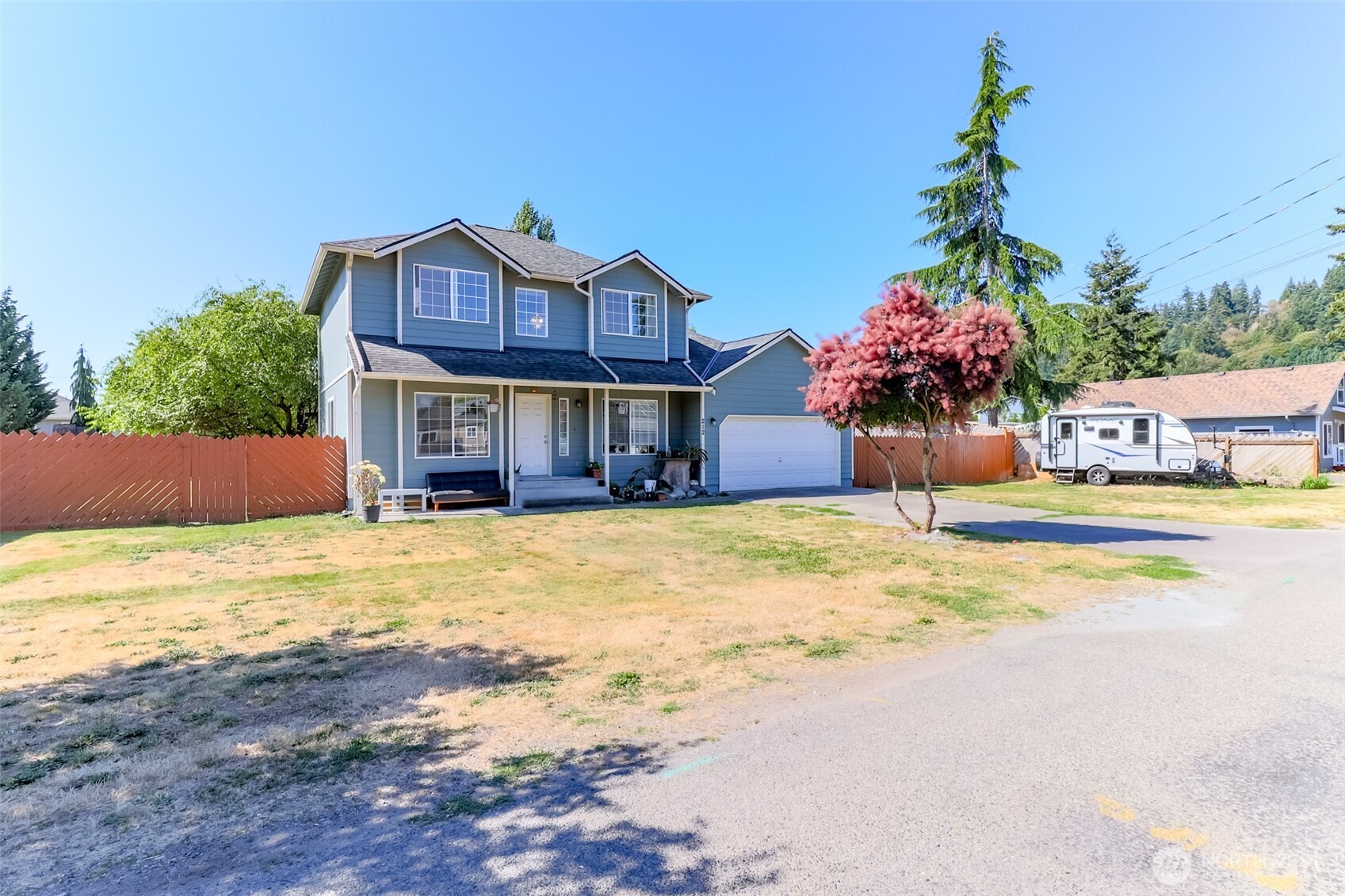 212 2nd Avenue Property Photo 1