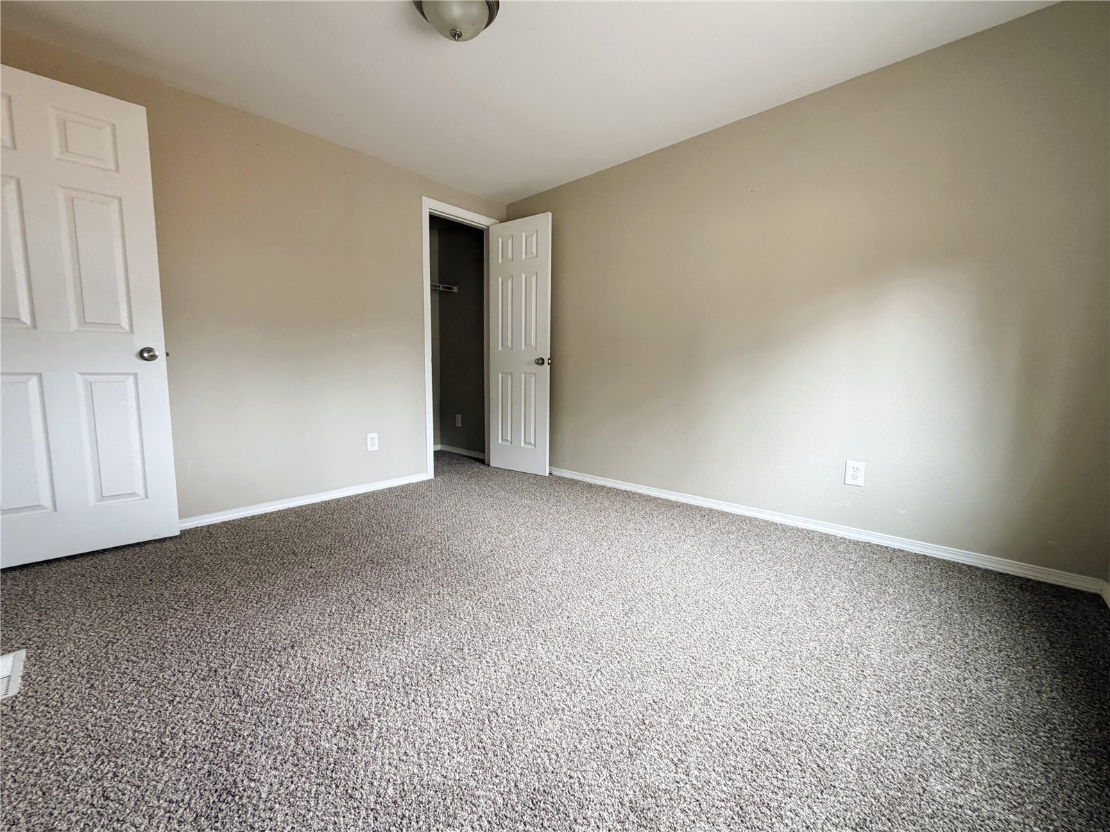 13104 Ridge Circle Property Photo 19