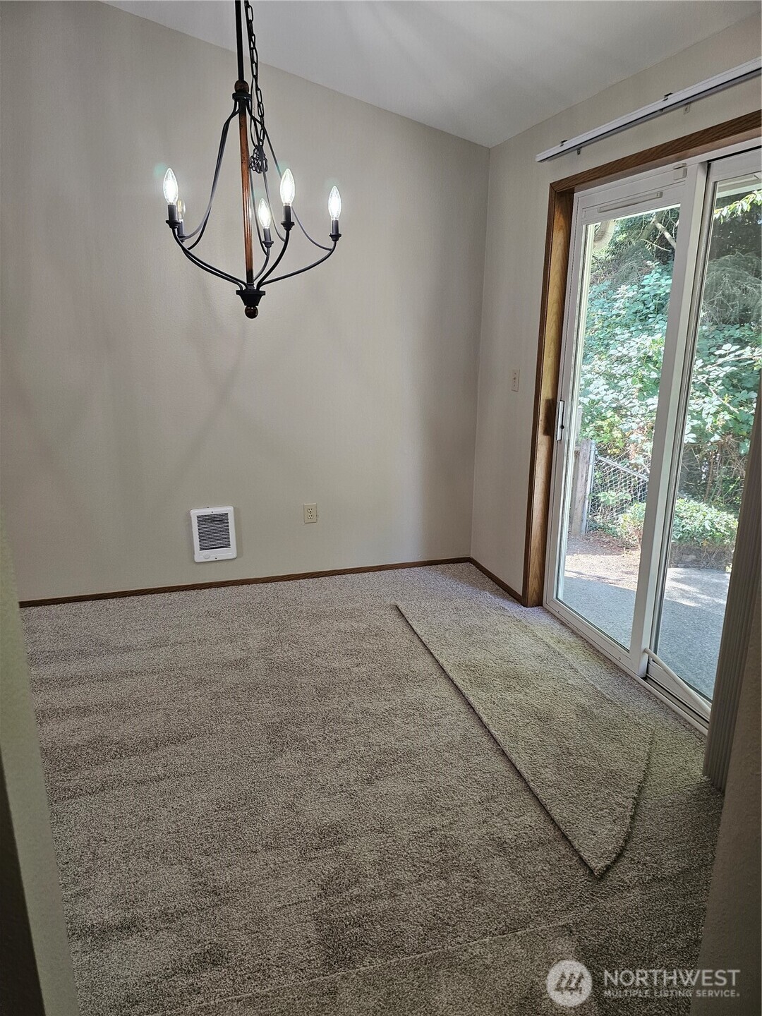 2306 Orchard Street Property Photo 6