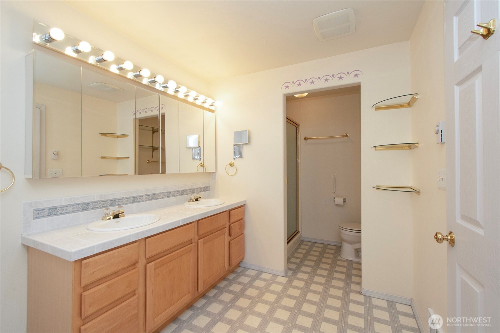 2610 S Washington Street Property Photo 24