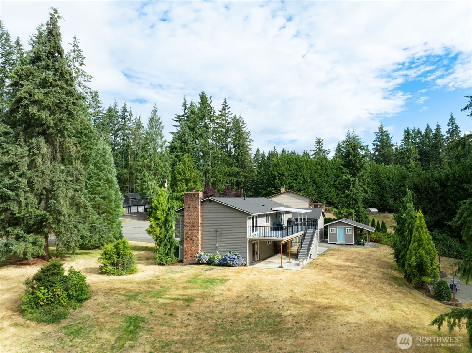 6728 187th Street Property Photo 7