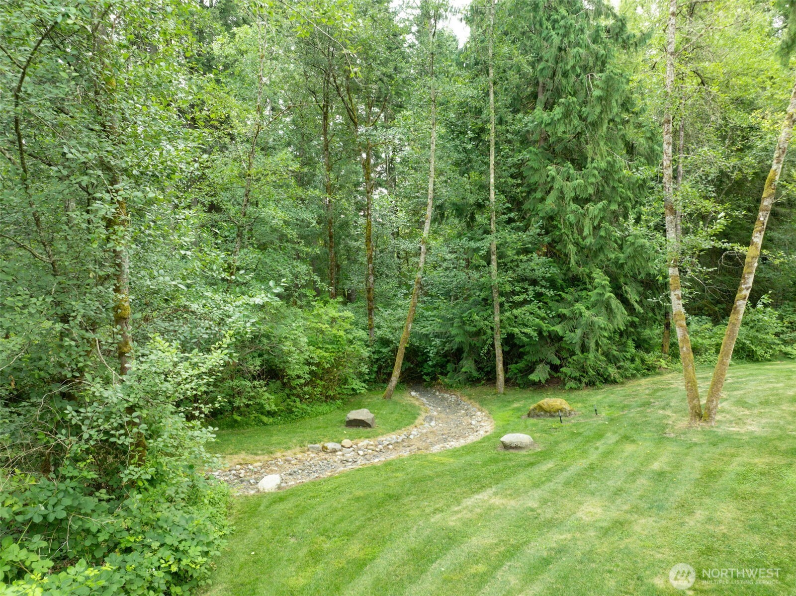 6728 187th Street Property Photo 8