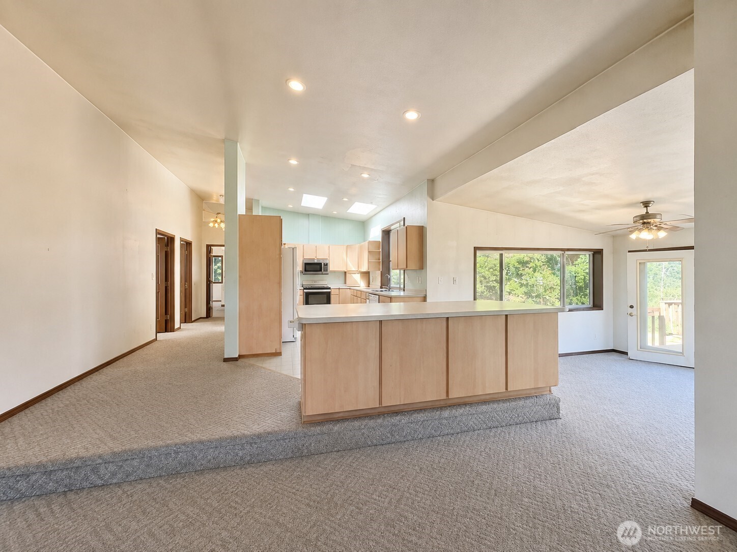 334 Harmon Road Property Photo 8