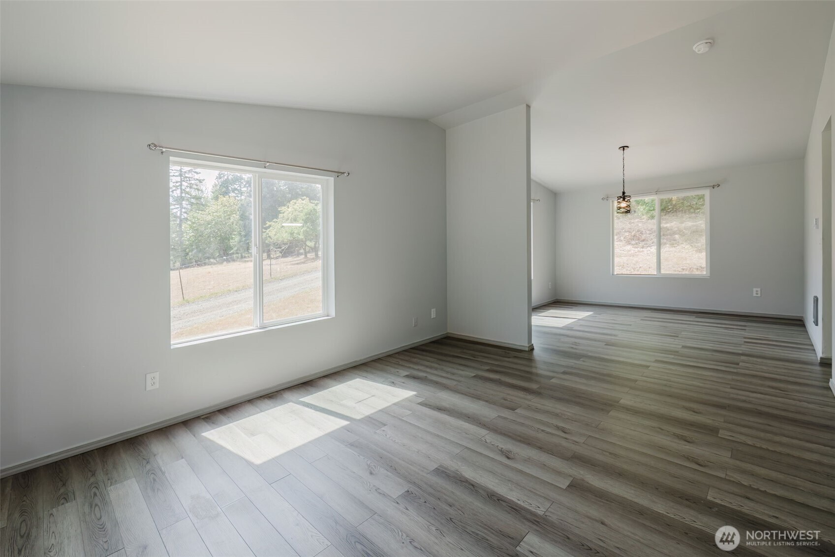 5151 E Pickering Road Property Photo 9