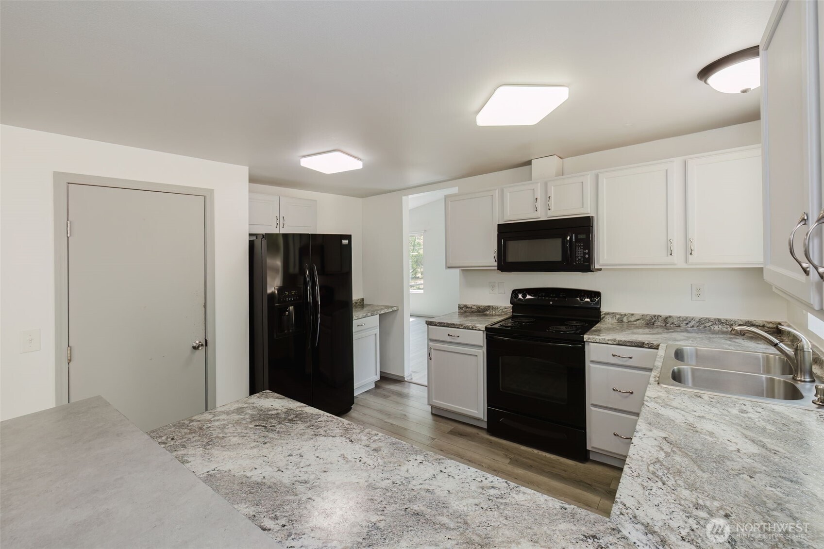 5151 E Pickering Road Property Photo 12