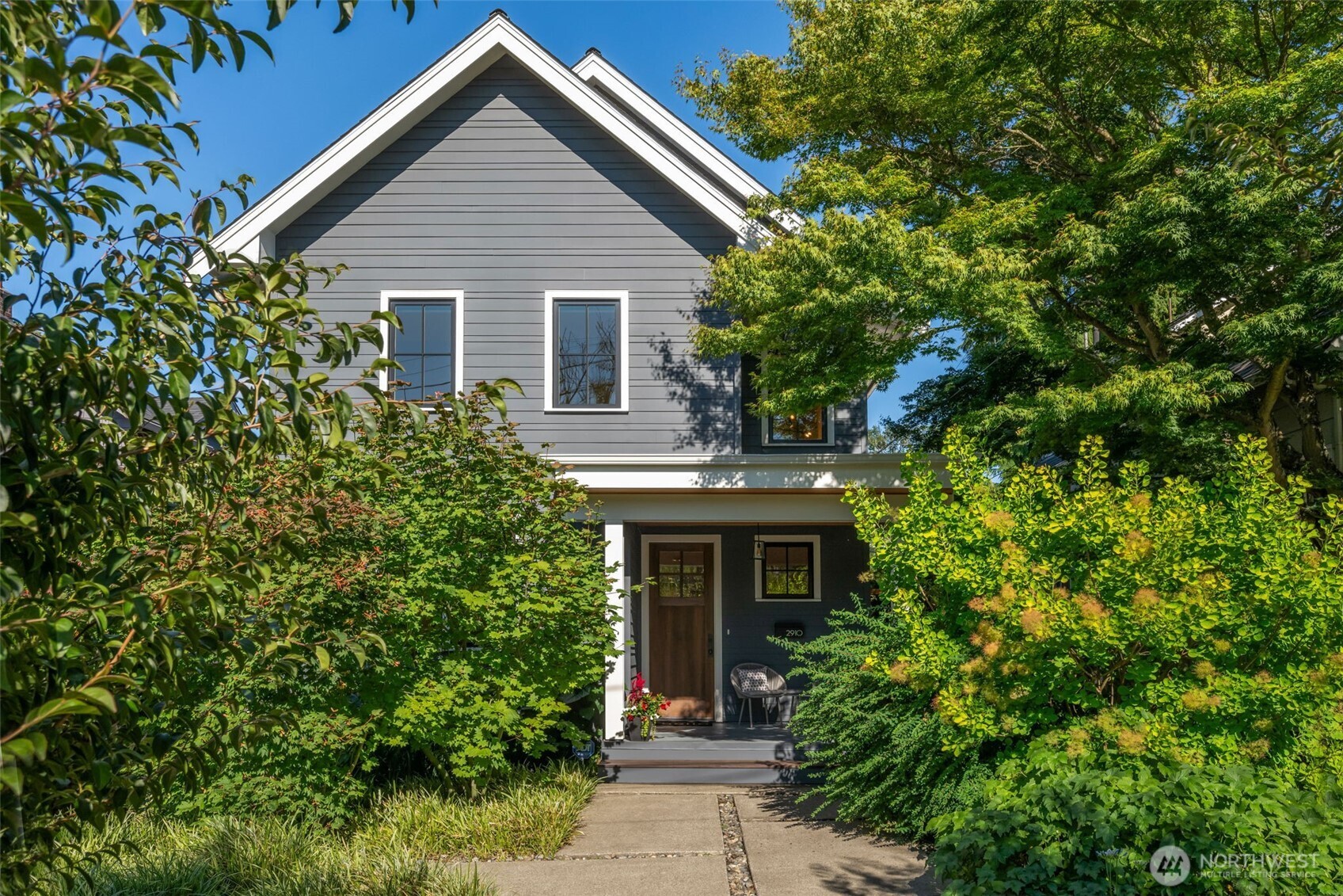 2910 9th Avenue Property Photo 1