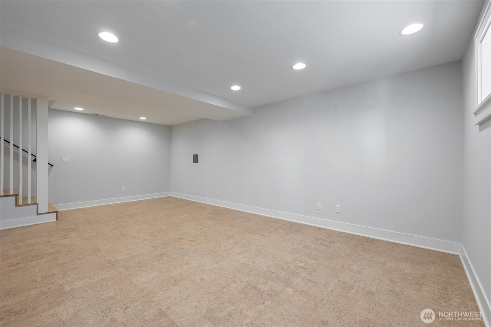 2910 9th Avenue Property Photo 31