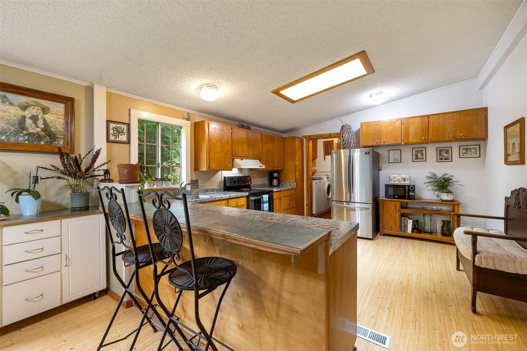 472 Iris Lane Property Photo 11