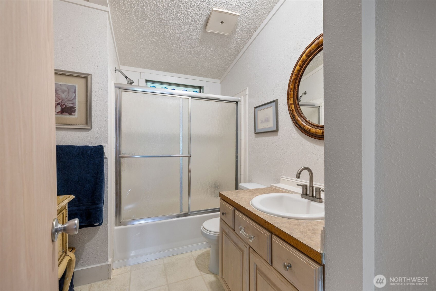 472 Iris Lane Property Photo 23