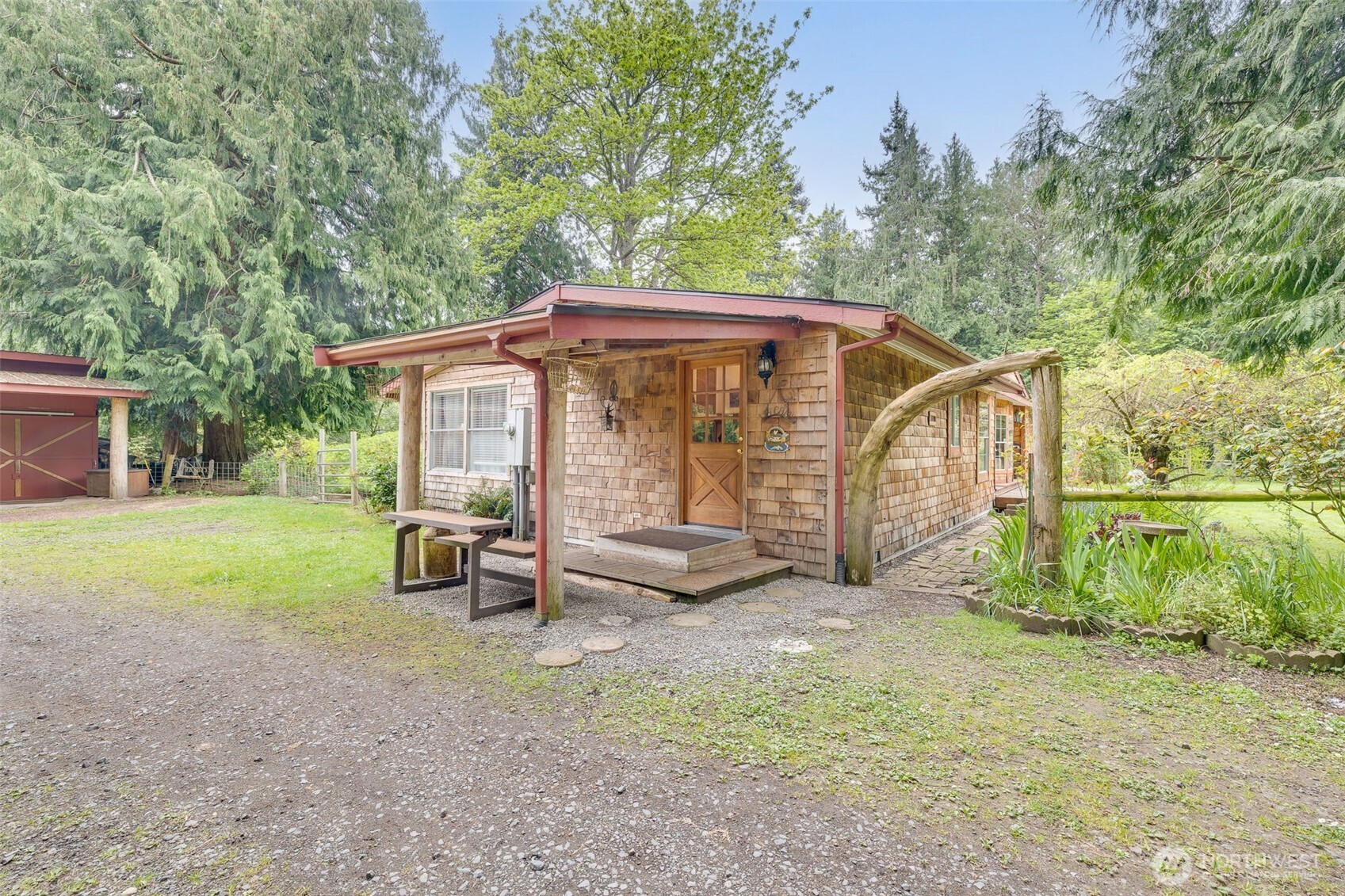 472 Iris Lane Property Photo 24