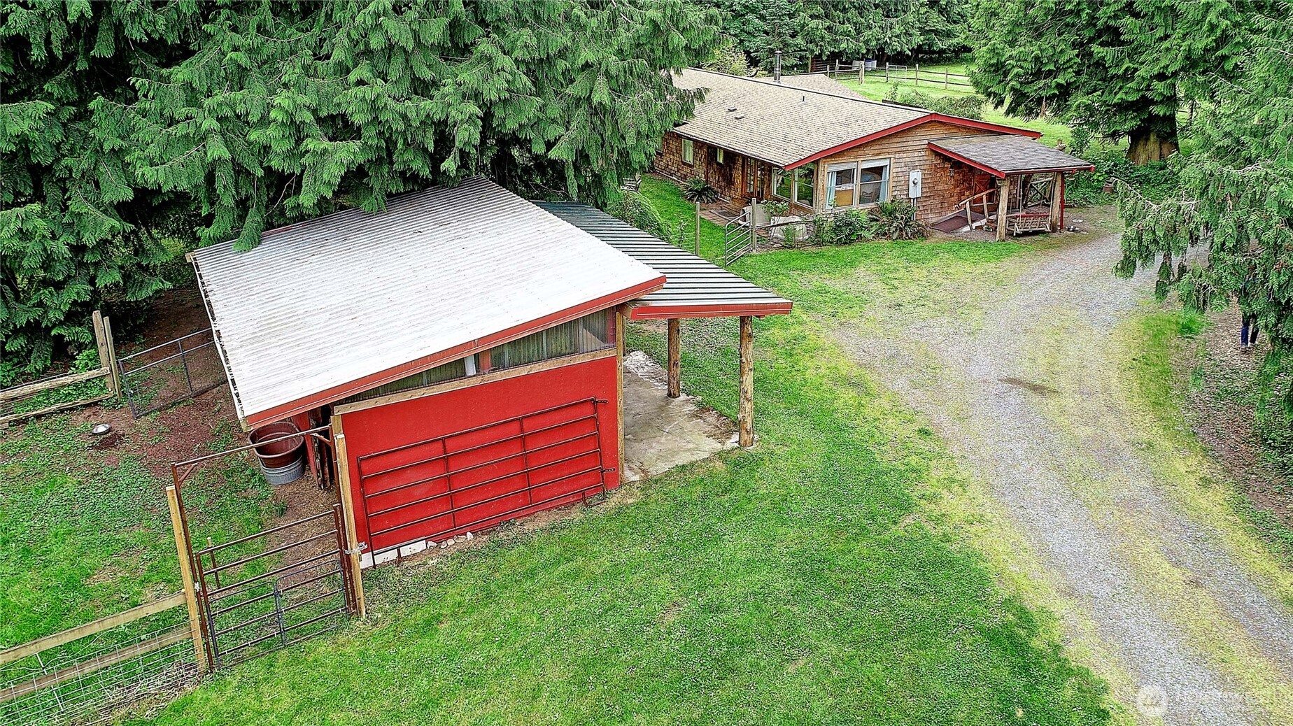 472 Iris Lane Property Photo 27