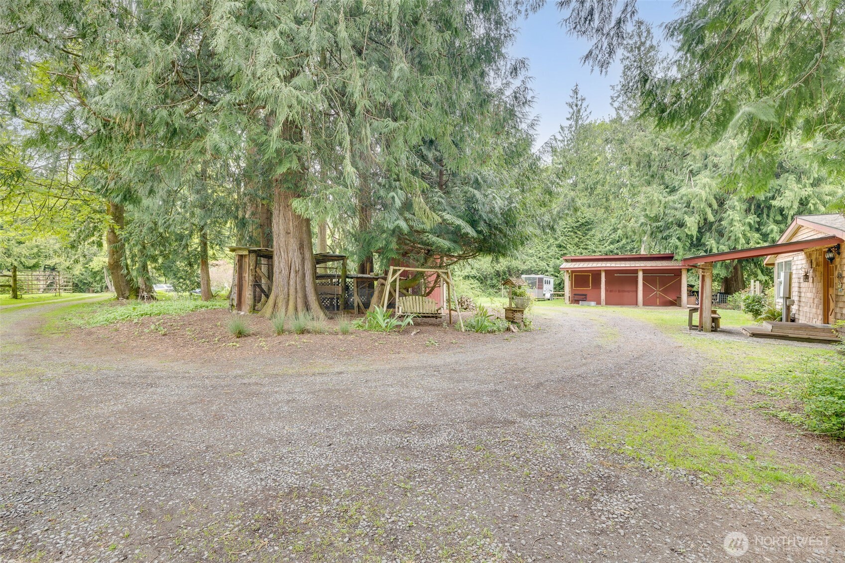 472 Iris Lane Property Photo 33