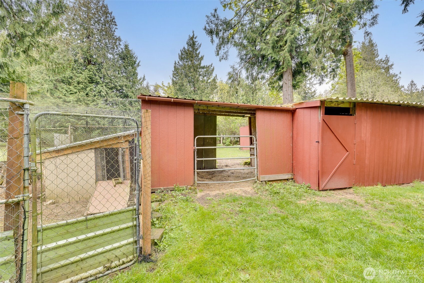 472 Iris Lane Property Photo 35