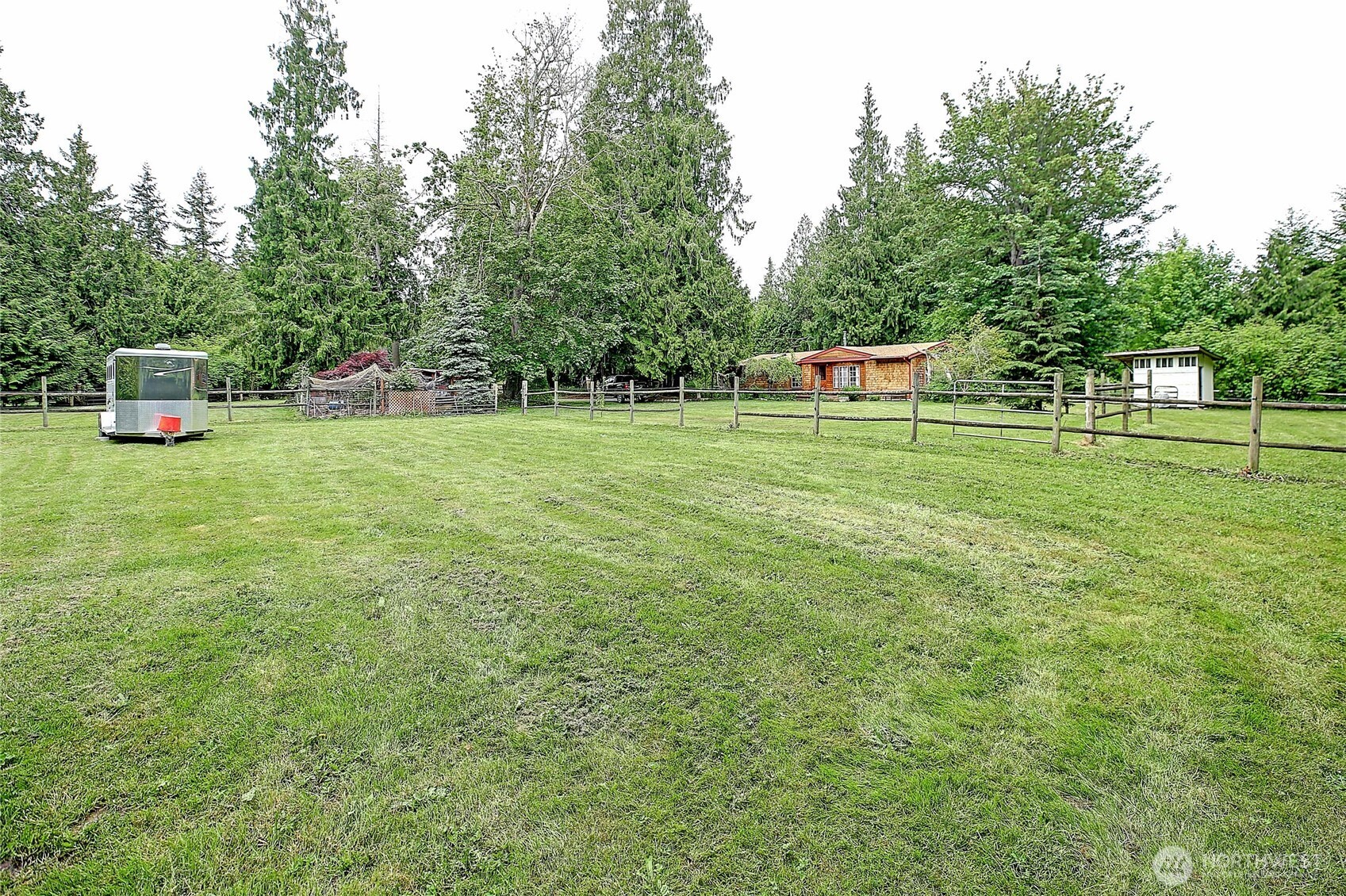 472 Iris Lane Property Photo 35